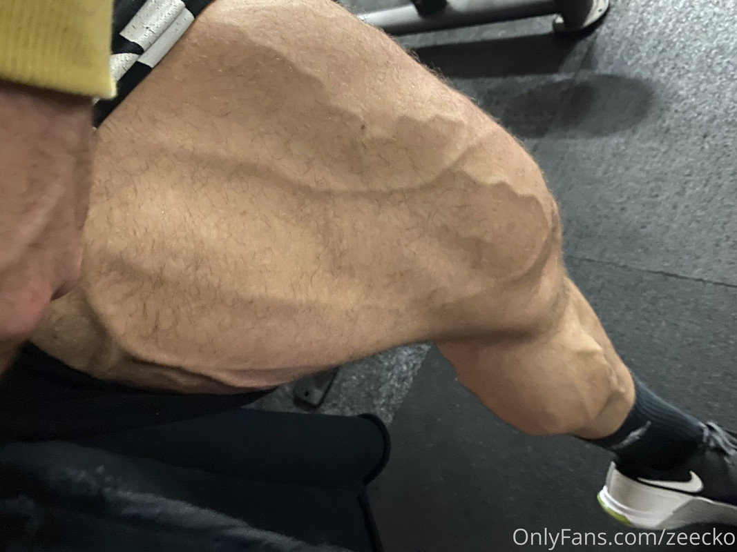 131 Massive bodybuilder Pavel Červinka zeecko onlyfans porn