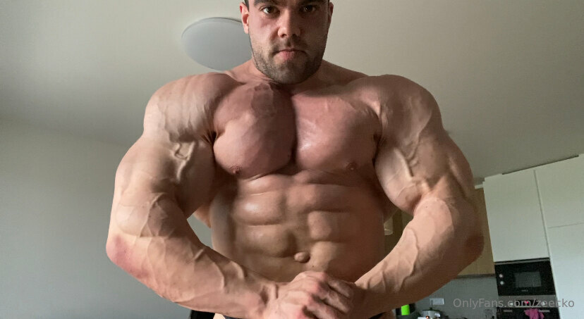 192 Massive bodybuilder Pavel Červinka zeecko onlyfans porn