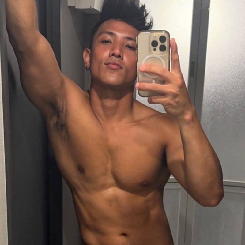 130 Asian twunk Luke Calip goldentwunk671 onlyfans porn