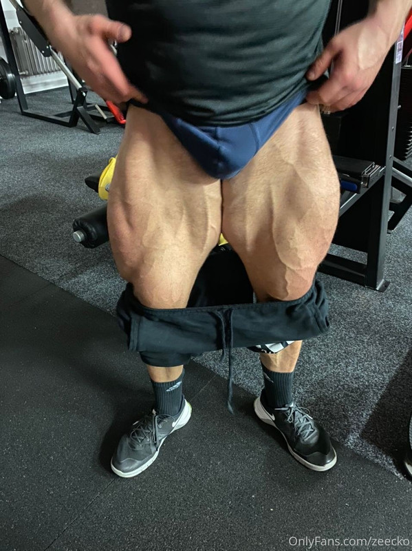 221 Massive bodybuilder Pavel Červinka zeecko onlyfans porn