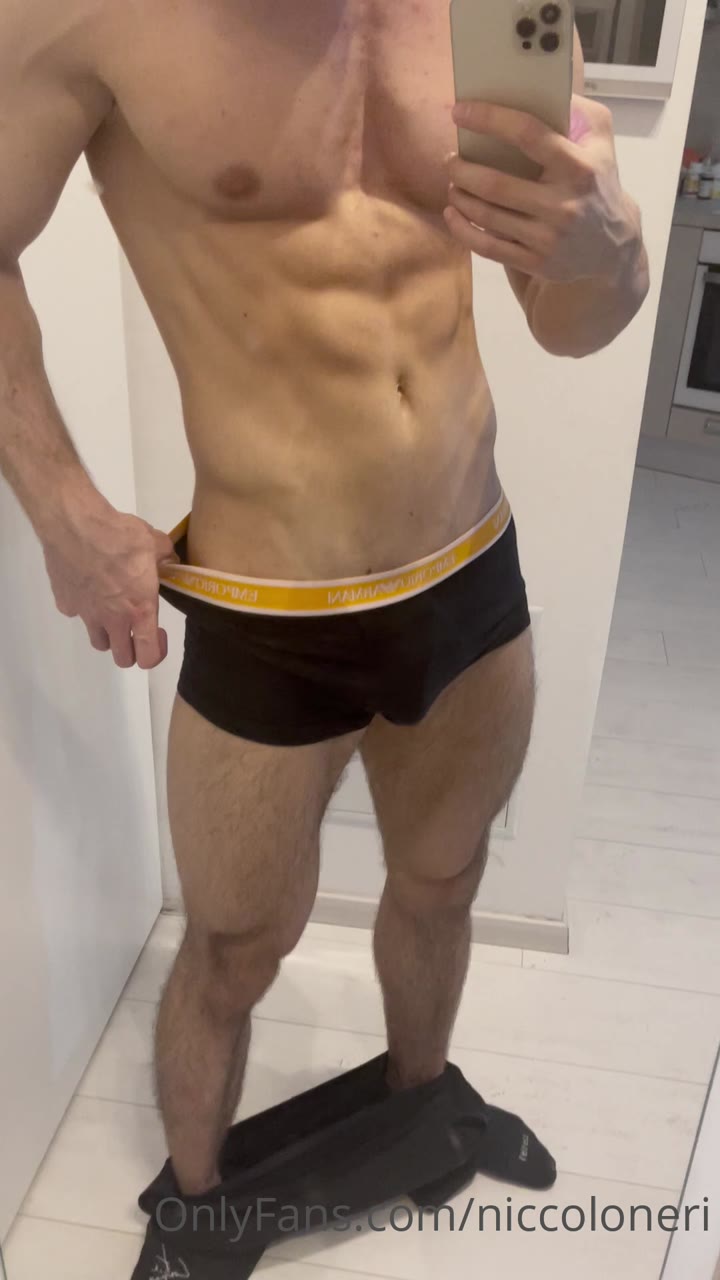 87 italian muscle stud Niccolo Neri niccoloneri big cock onlyfans porn