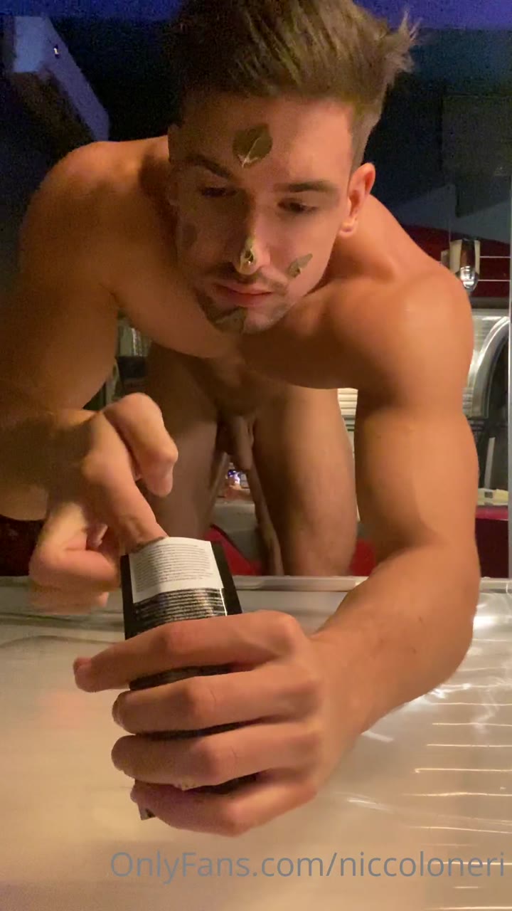 146 italian muscle stud Niccolo Neri niccoloneri big cock onlyfans porn