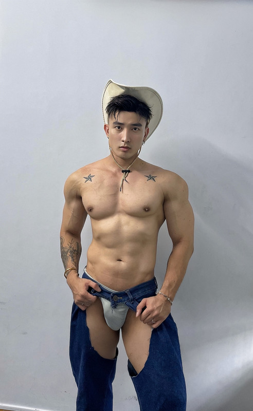 17 Asian Hunk Chan Than San Chanthansan chanthansancts  nude leaked