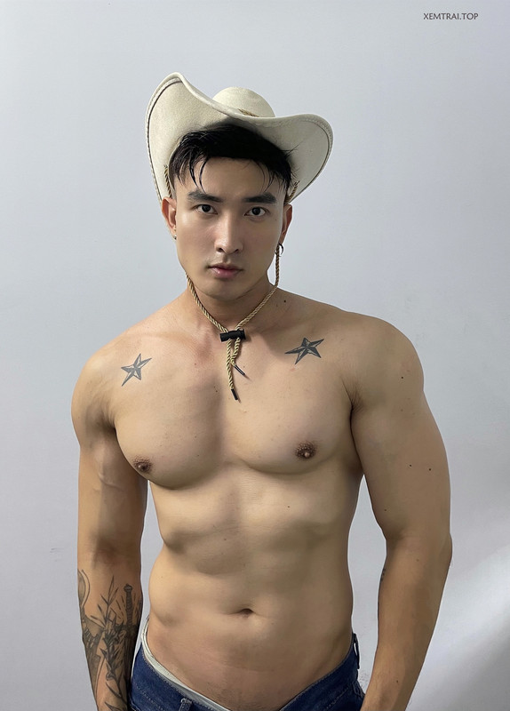 18 Asian Hunk Chan Than San Chanthansan chanthansancts  nude leaked