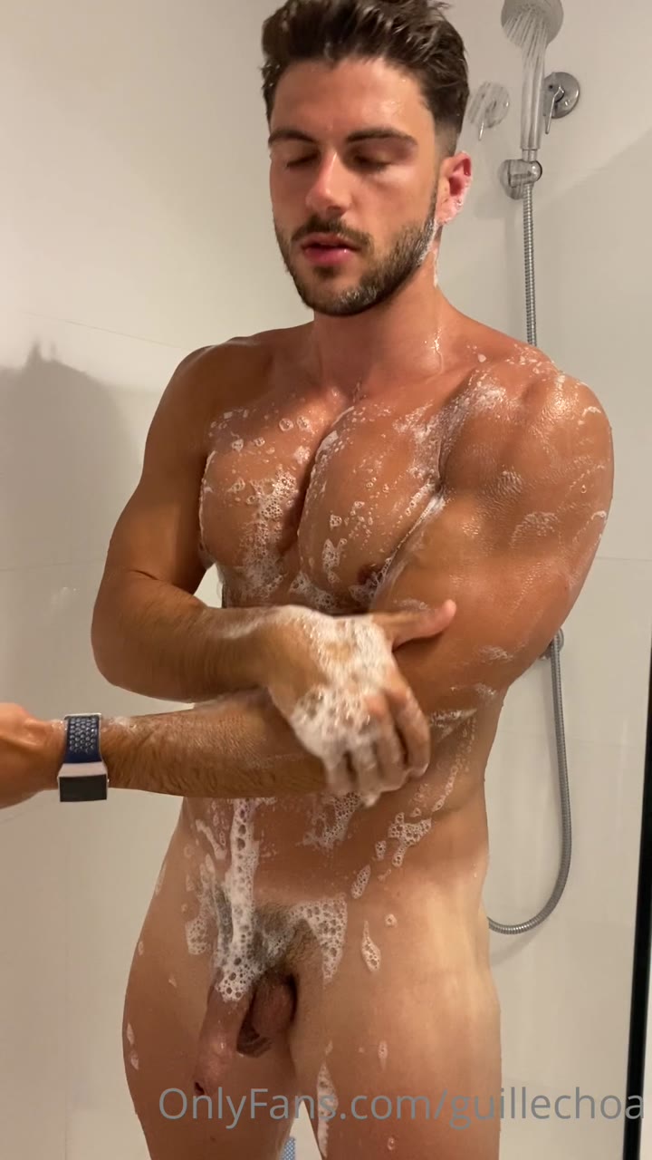98  Spanish fitness model Guille Choa guillechoa onlyfans porn