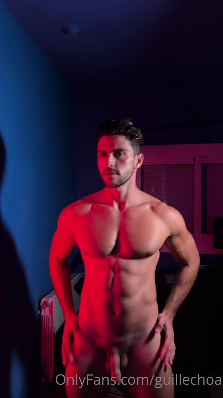 196  Spanish fitness model Guille Choa guillechoa onlyfans porn