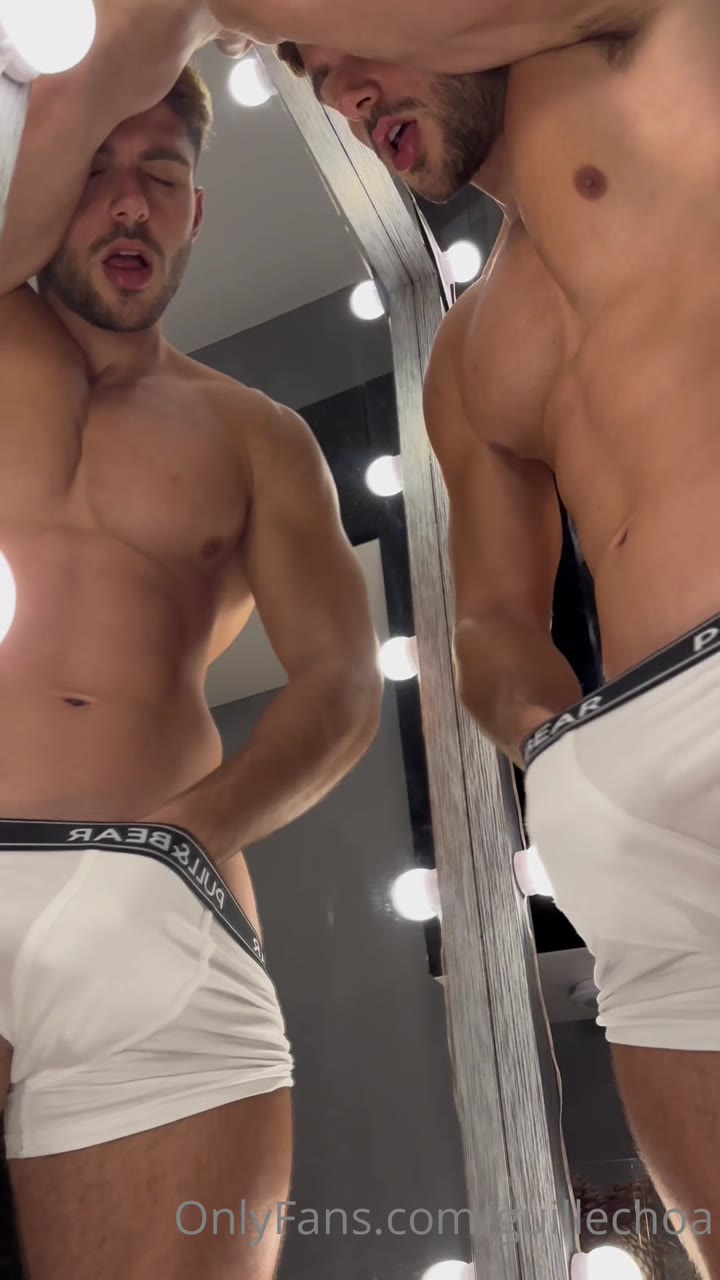 215  Spanish fitness model Guille Choa guillechoa onlyfans porn
