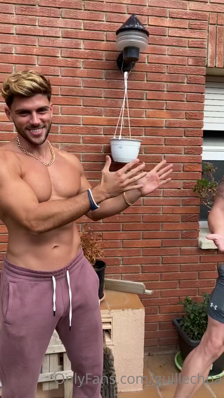 183  Spanish fitness model Guille Choa guillechoa onlyfans porn