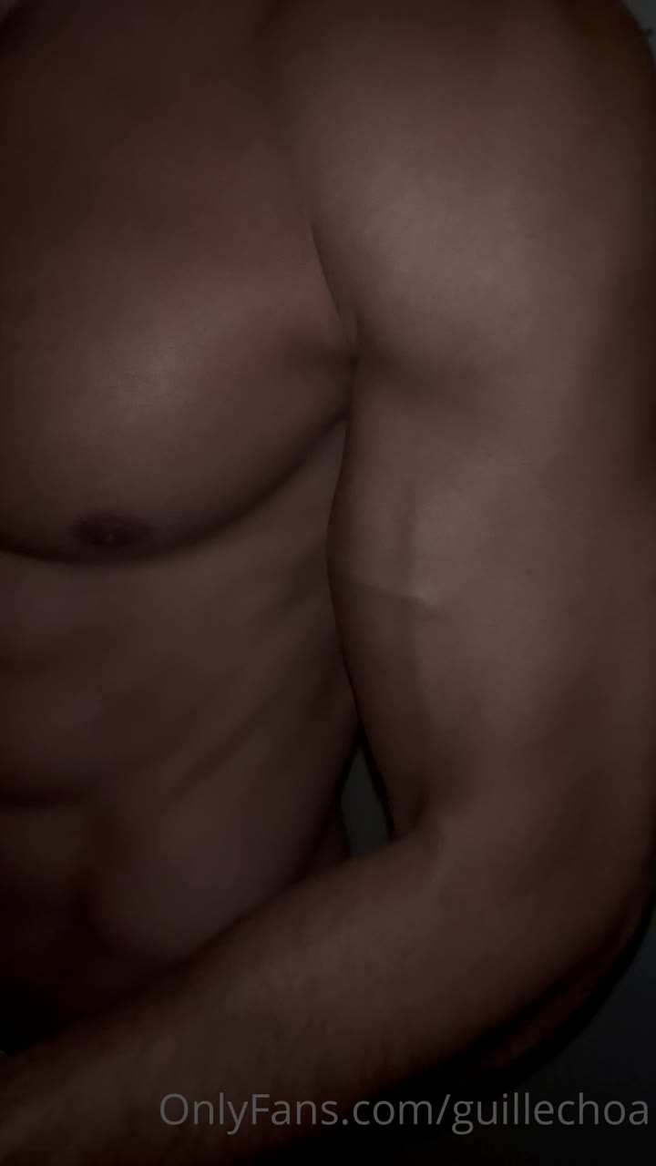 107  Spanish fitness model Guille Choa guillechoa onlyfans porn