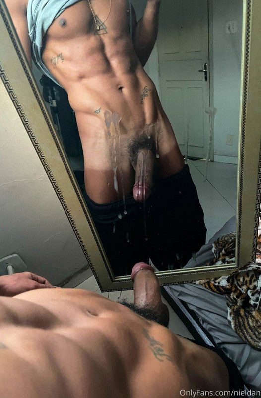 1 Brazilian hottie Nieldan OnlyFans porn