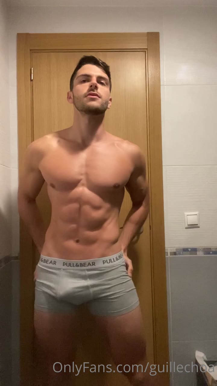 270  Spanish fitness model Guille Choa guillechoa onlyfans porn