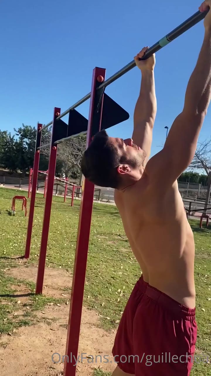 272  Spanish fitness model Guille Choa guillechoa onlyfans porn