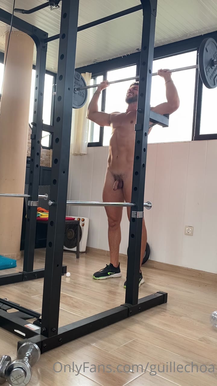 247  Spanish fitness model Guille Choa guillechoa onlyfans porn