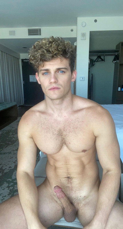 11 muscle jock elfluvr onlyfans  porn leaked