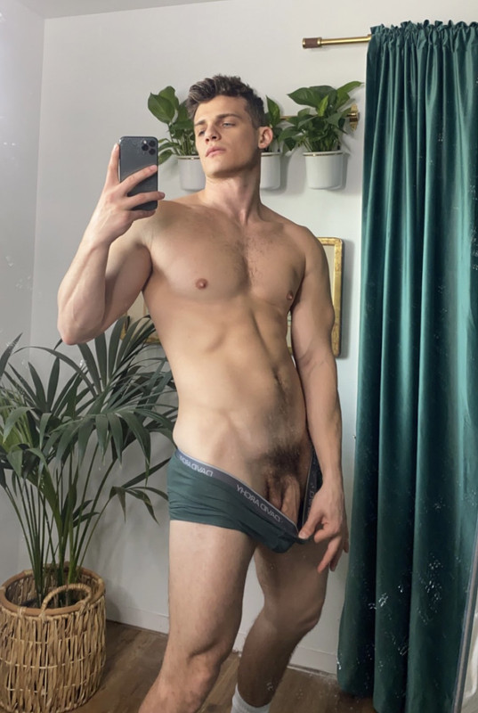 92 muscle jock elfluvr onlyfans  porn leaked