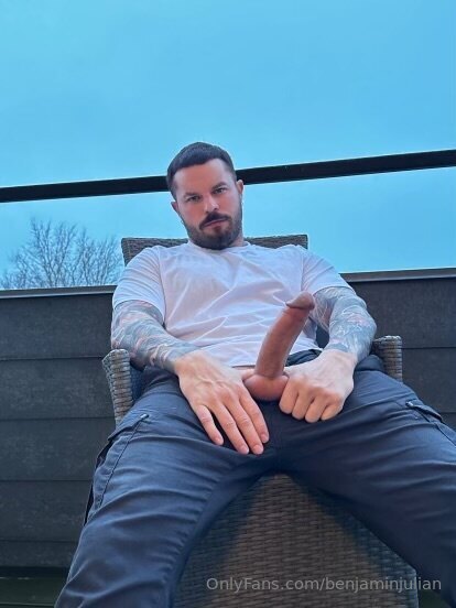 26 daddy benjaminjulian onlyfans porn
