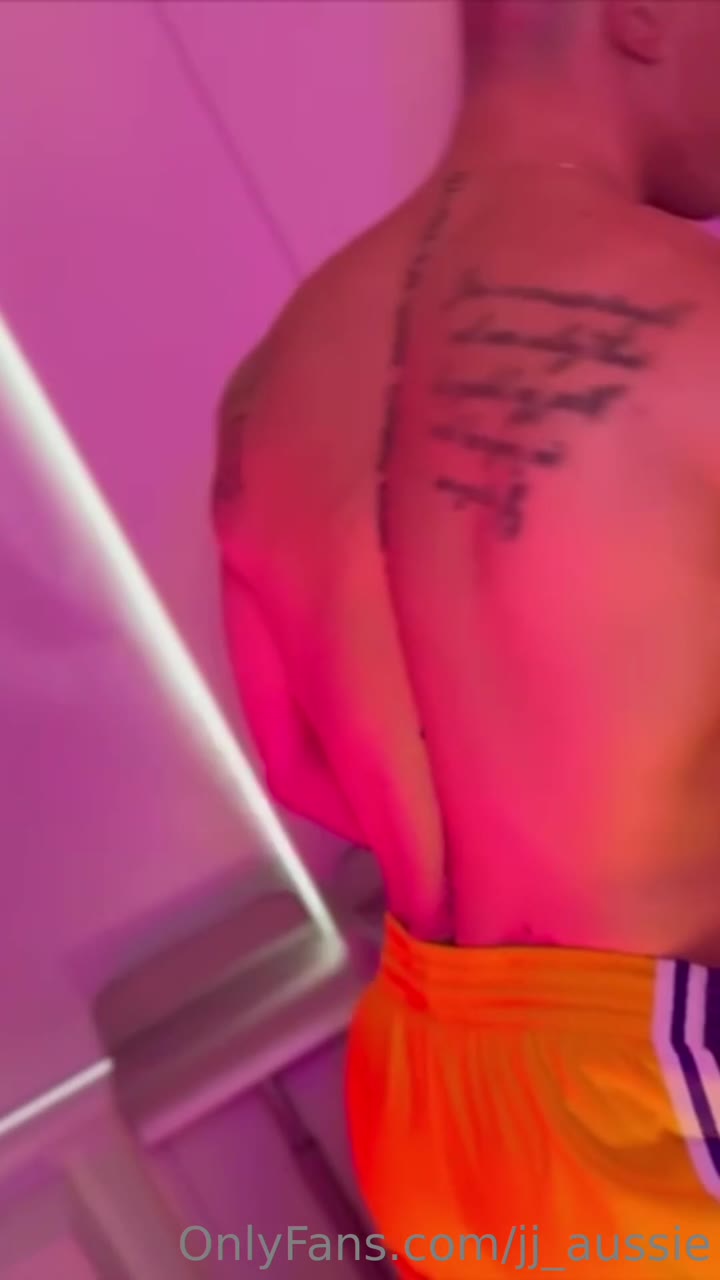 65 Australian hunk jj_aussie onlyfans porn