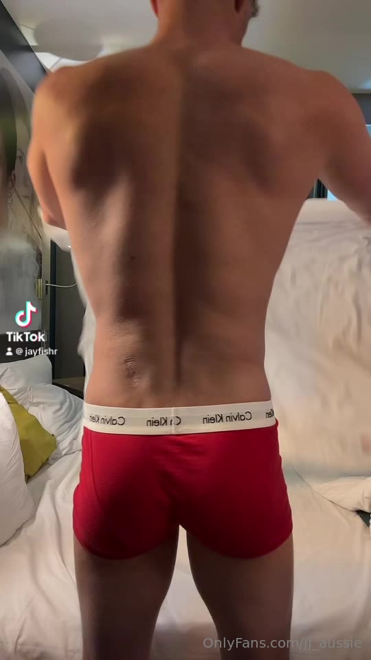 35 Australian hunk jj_aussie onlyfans porn