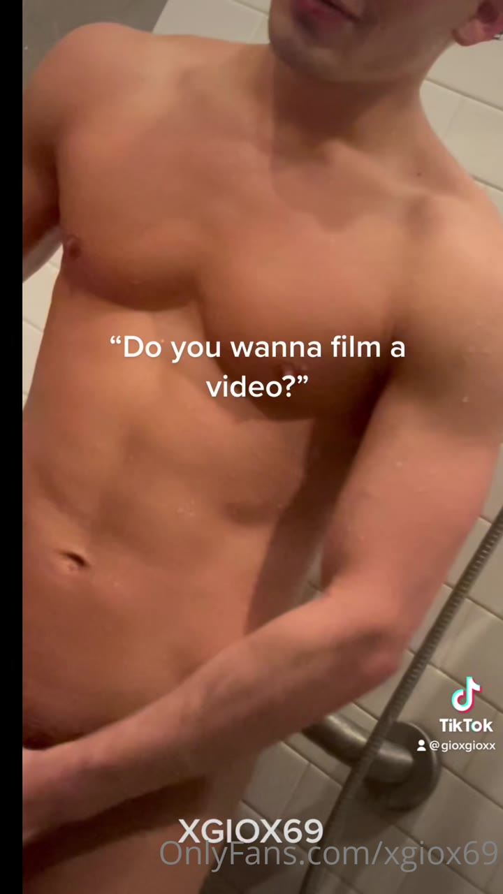 6 Curly haired twunk GIO xgiox69 onlyfans fuck