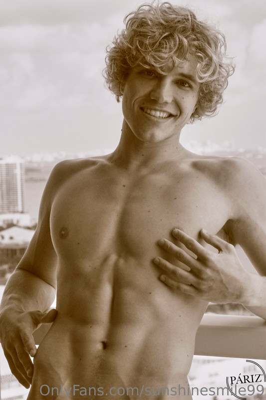 5 Curly Haired jock Owen Lindberg sunshinesmile99 onlyfans porn