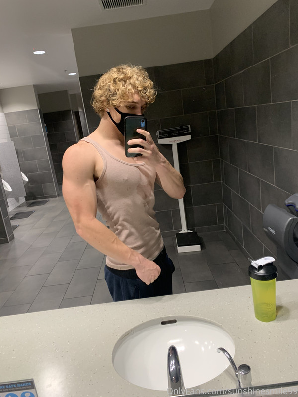 7 Curly Haired jock Owen Lindberg sunshinesmile99 onlyfans porn
