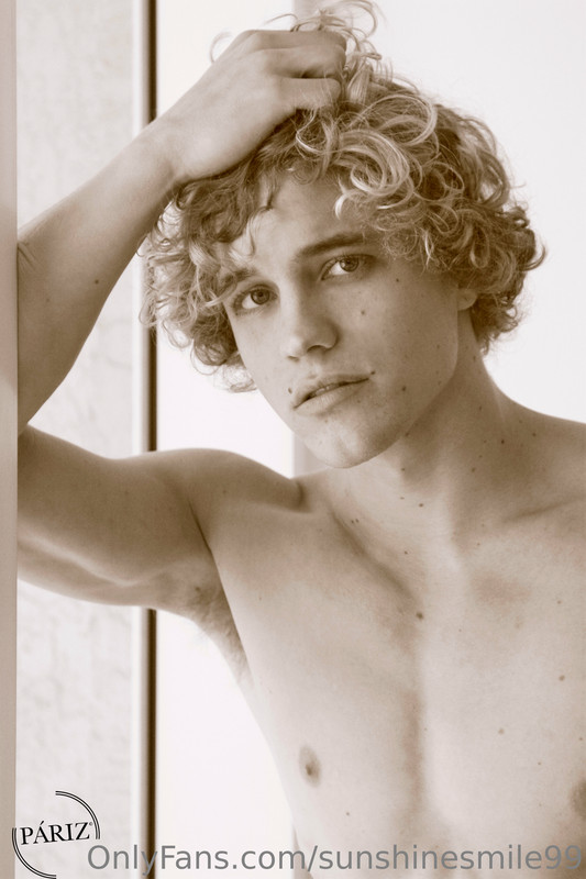 11 Curly Haired jock Owen Lindberg sunshinesmile99 onlyfans porn
