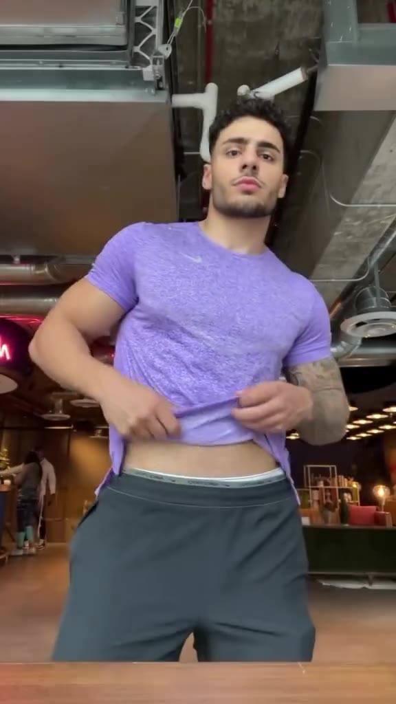 24 Arab KURDISH Muscular Prince Onlyfans