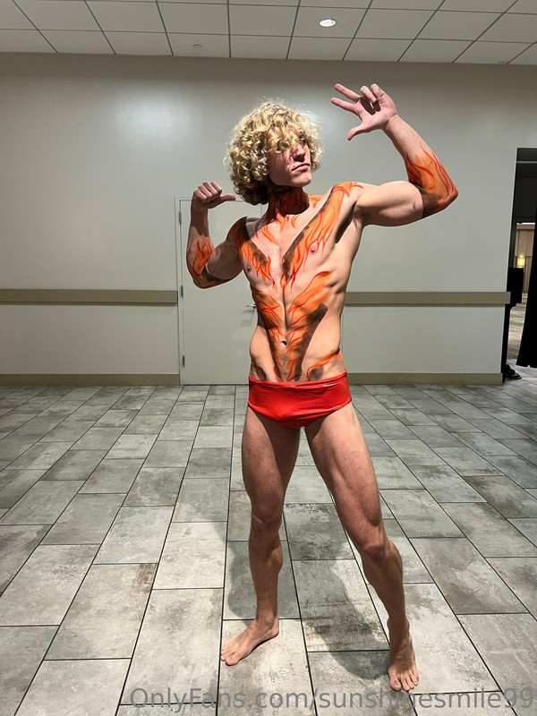 40  Curly Haired jock  Owen Lindberg sunshinesmile99 onlyfans porn