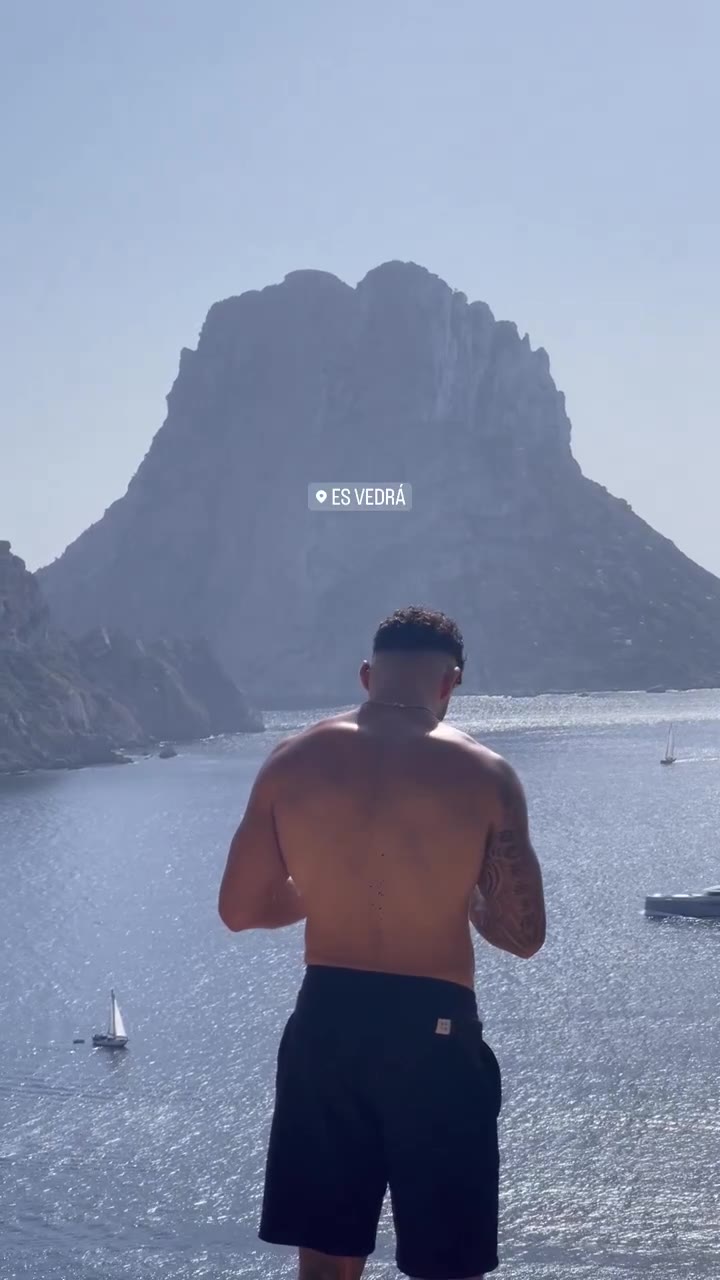 17 Arab KURDISH Muscular Prince Onlyfans