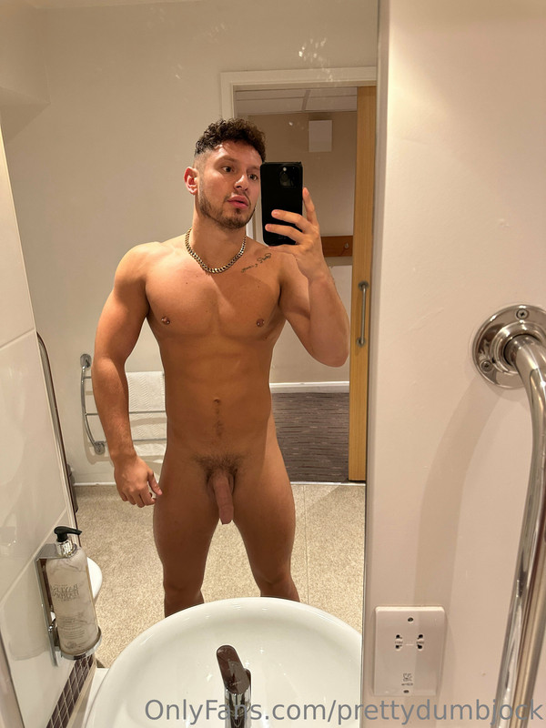 28 Brandon Dylann prettydumbjock OnlyFans leaked