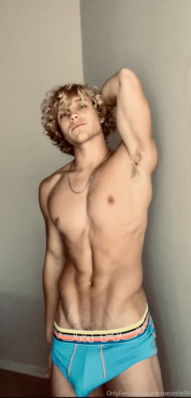 102 Curly Haired jock Owen Lindberg sunshinesmile99 onlyfans porn