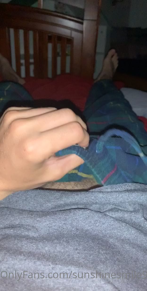 269 Curly Haired jock Owen Lindberg sunshinesmile99 onlyfans porn