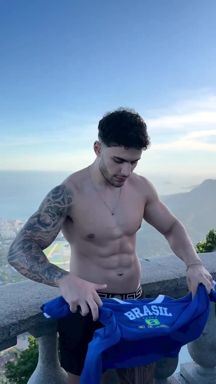 6 Arab KURDISH Muscular Prince Onlyfans