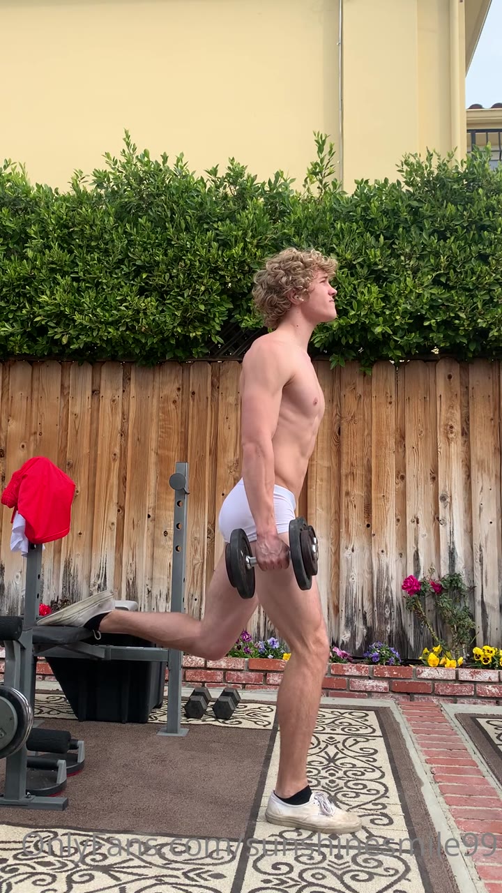 274 Curly Haired jock Owen Lindberg sunshinesmile99 onlyfans porn