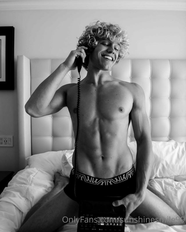 175 Curly Haired jock Owen Lindberg sunshinesmile99 onlyfans porn