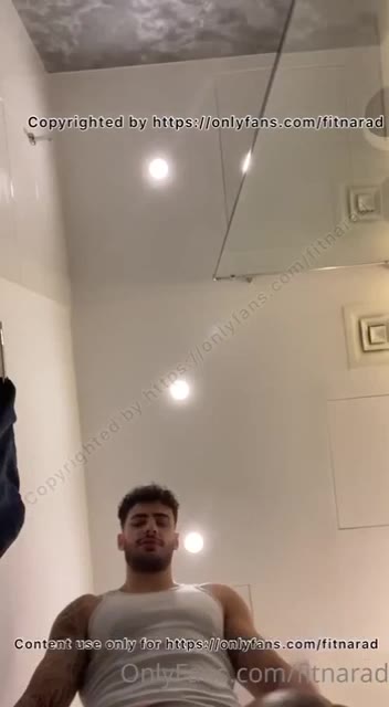 239 Arab KURDISH Muscular Prince Onlyfans