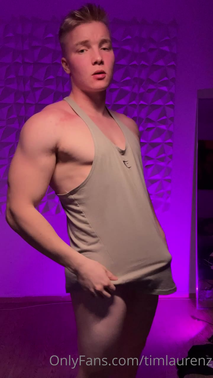 Sensational masculine tiktoker Tim Vylo Tim Laurenz leaked nudes