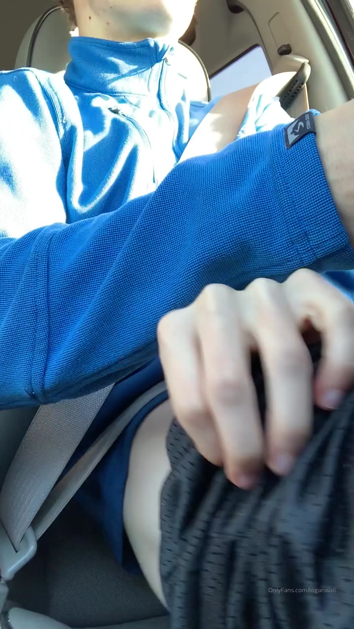 tiktok porn loganwall onlyfans porn PRIVATE