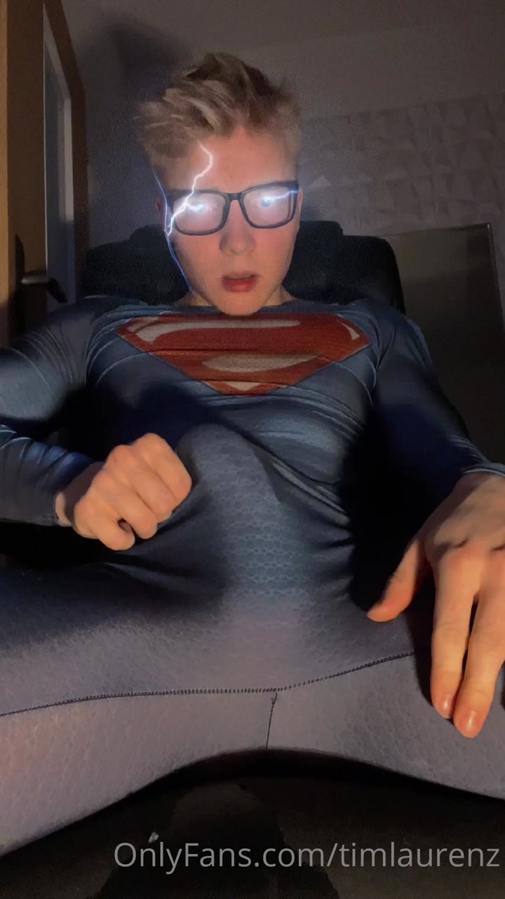 FAMOUS masturbating cute Tim Vylo Tim Laurenz onlyfans