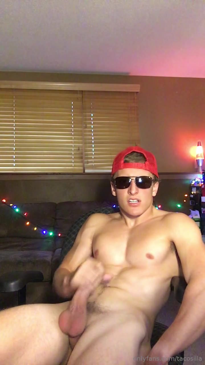 luckyloganplayz Logan Wall nude ass  Epic
