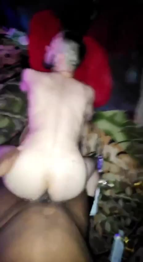 118 Tranny fucks straight hot guy