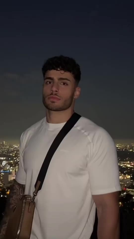 2 Arab KURDISH Muscular Prince Onlyfans