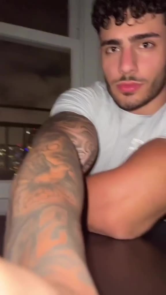 16 Arab KURDISH Muscular Prince Onlyfans