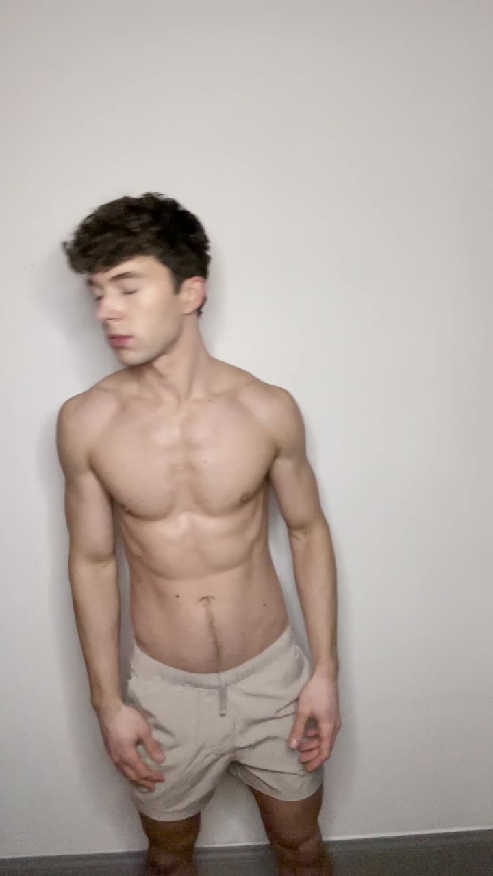 542 Twink Chris Walsh ChrisWTheStar OnlyFans porn