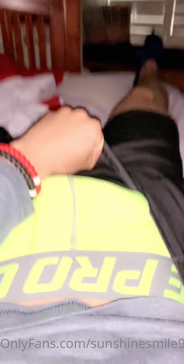 311 Curly Haired jock Owen Lindberg sunshinesmile99 onlyfans porn