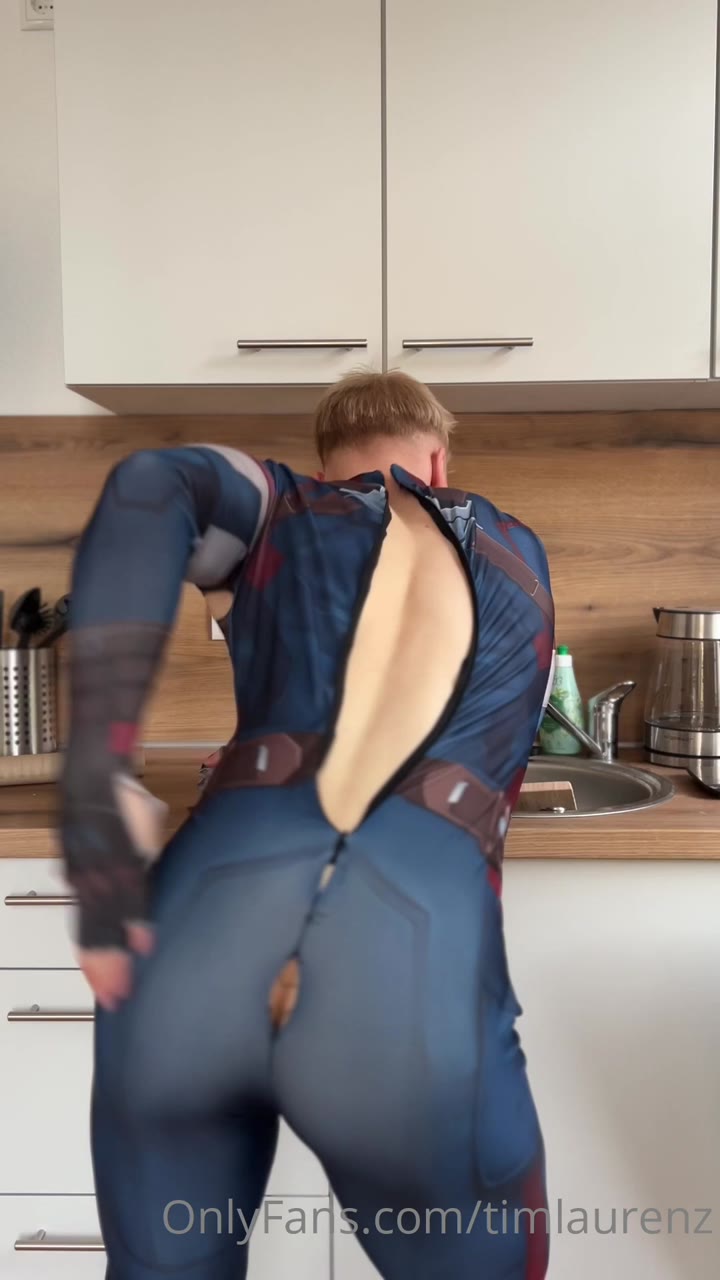 fucktoy playing with his cock cute Tim Vylo Tim Laurenz Naked leaked