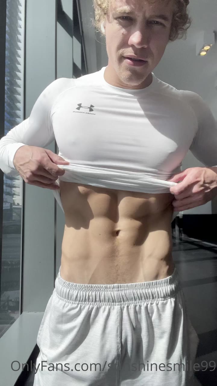 260 Curly Haired jock Owen Lindberg sunshinesmile99 onlyfans porn