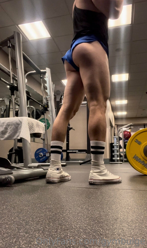 177  Beefy hunk Wiccan gymbulge gym.bulge OnlyFans porn