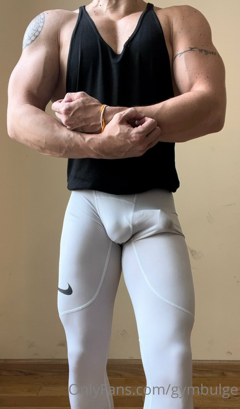 185  Beefy hunk Wiccan gymbulge gym.bulge OnlyFans porn