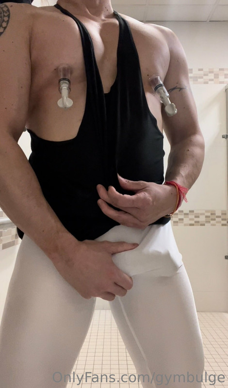 187  Beefy hunk Wiccan gymbulge gym.bulge OnlyFans porn